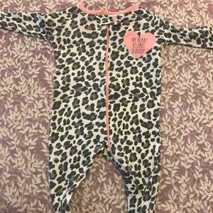 “My heart belongs to Daddy” pajama